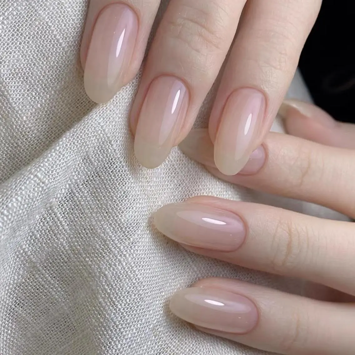 ネイル ハンドネイル 🎀 Ayaka_nailのネイルデザイン
