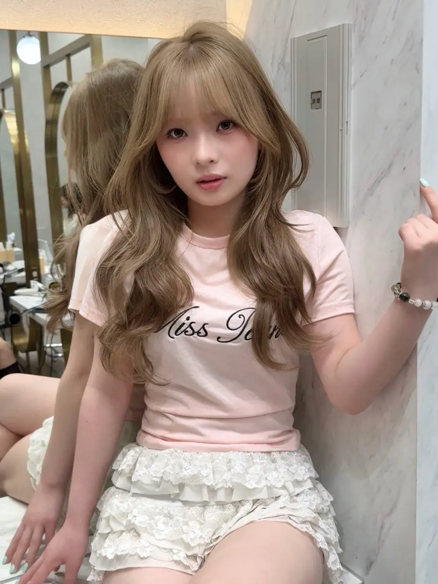 ロング カラー カット ヘアカラー トリートメント レイヤーダブルカラー KYONのヘアスタイル