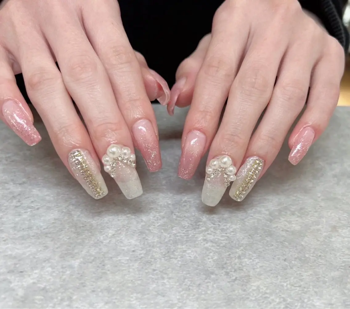 ネイル 持ち込み EMUR水口店 nail  Akiのネイルデザイン