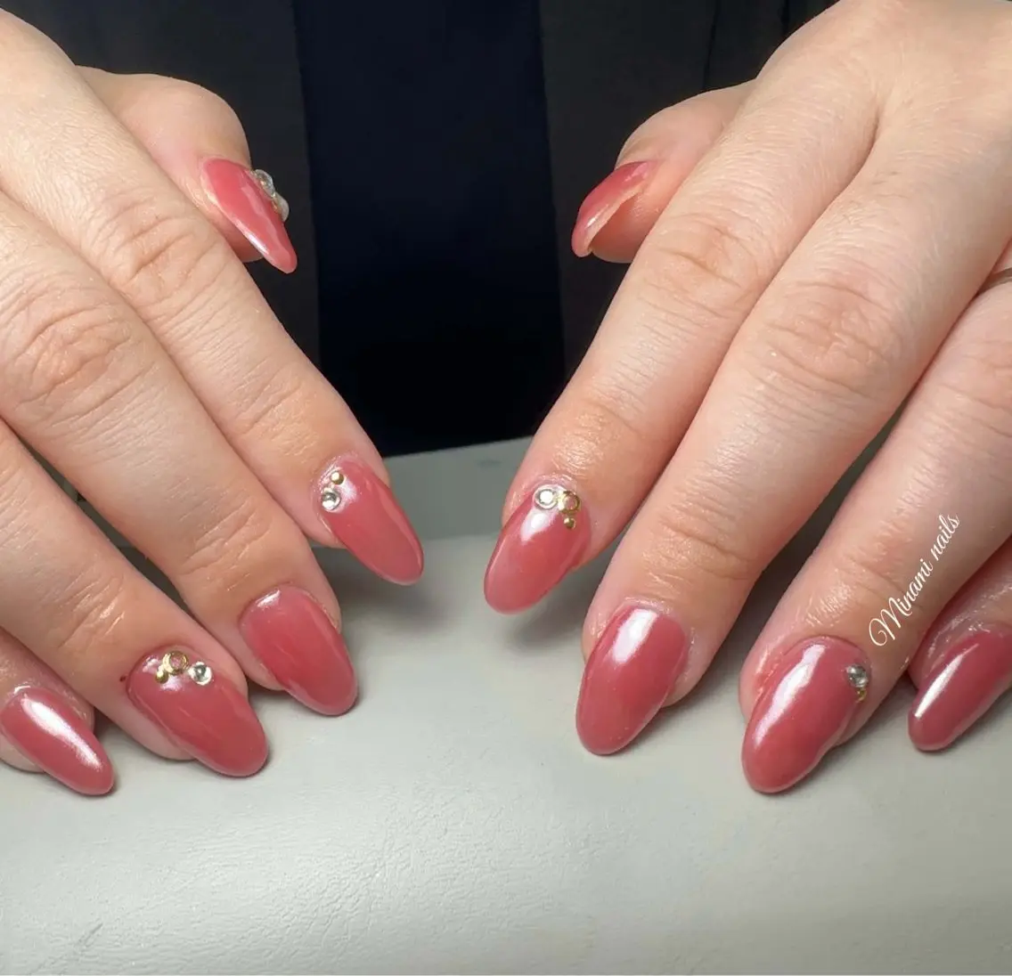 ネイル アートネイル ガーリー キラキラネイル 韓国ネイル マグネットネイル ハンドネイル Minami Nailsのネイルデザイン