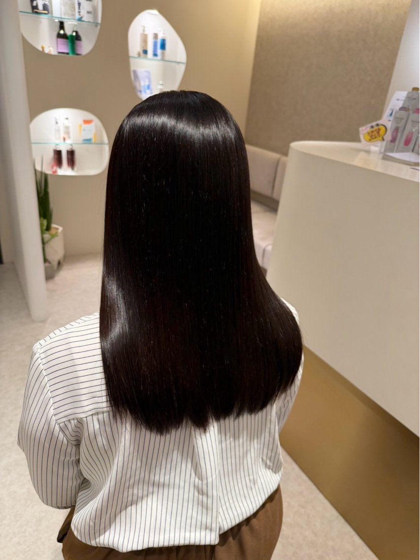 ロング 縮毛矯正 縮毛矯正 谷口 綾音のヘアスタイル