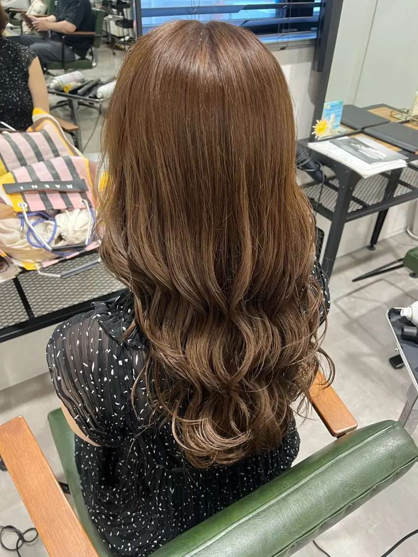 ロング ヘアカラー 艶カラー透明感カラー まいか🫧‪のヘアスタイル