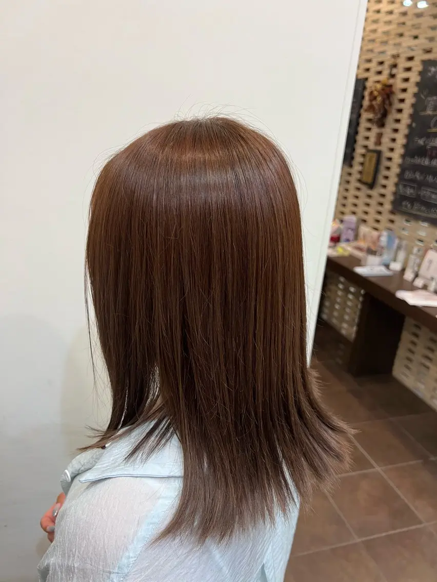 ミディアム 上村 音寧のヘアスタイル