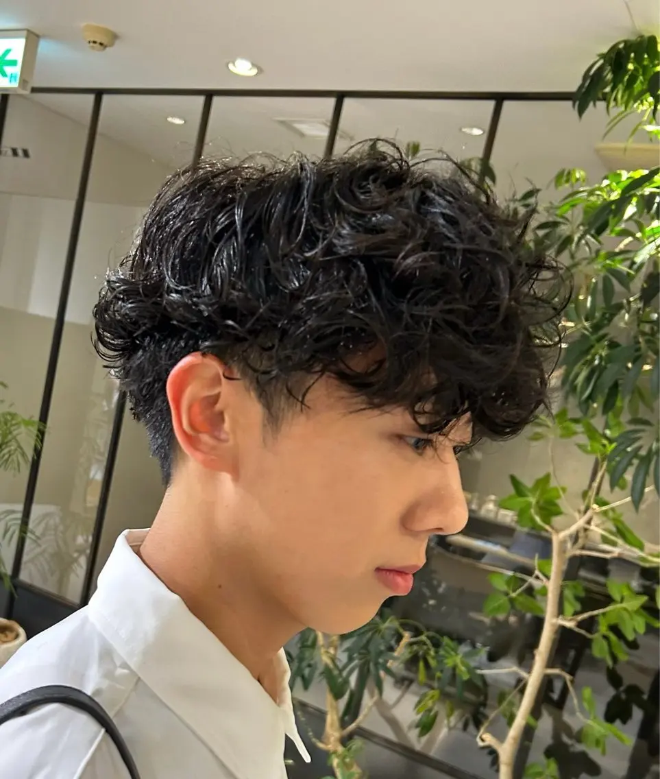 パーマ メンズ カット パーマ メンズ清潔感のプロ 💈メンズパーマ藤田のヘアスタイル