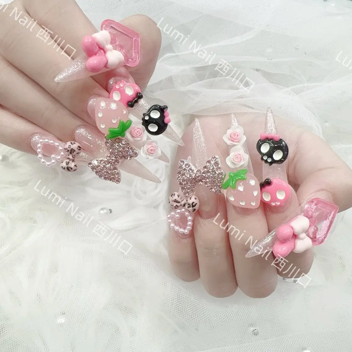 ネイル フットネイル ジェルネイル キラキラネイル オフィスネイル ピンク Lumi Nail Salonのネイルデザイン