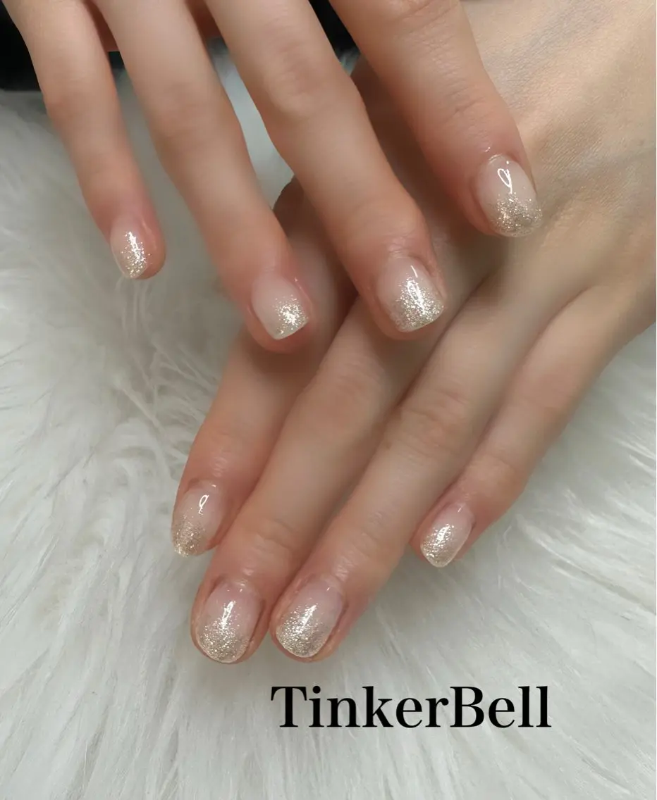 ネイル グラデーション ラメ(グリッター) ラメグラデーション ハンドネイル Tinker Bellのネイルデザイン