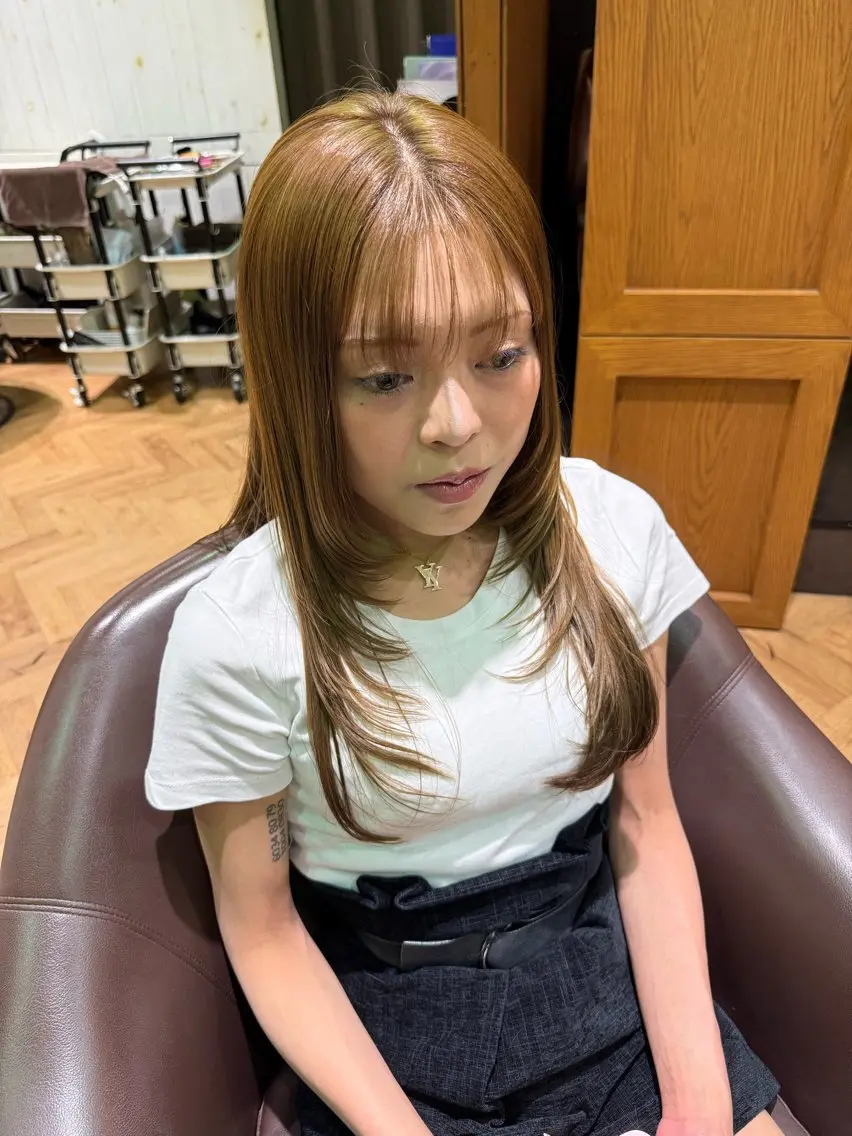 ロング ロングレイヤー レイヤーカット ロング 溝口 槙里也のヘアスタイル