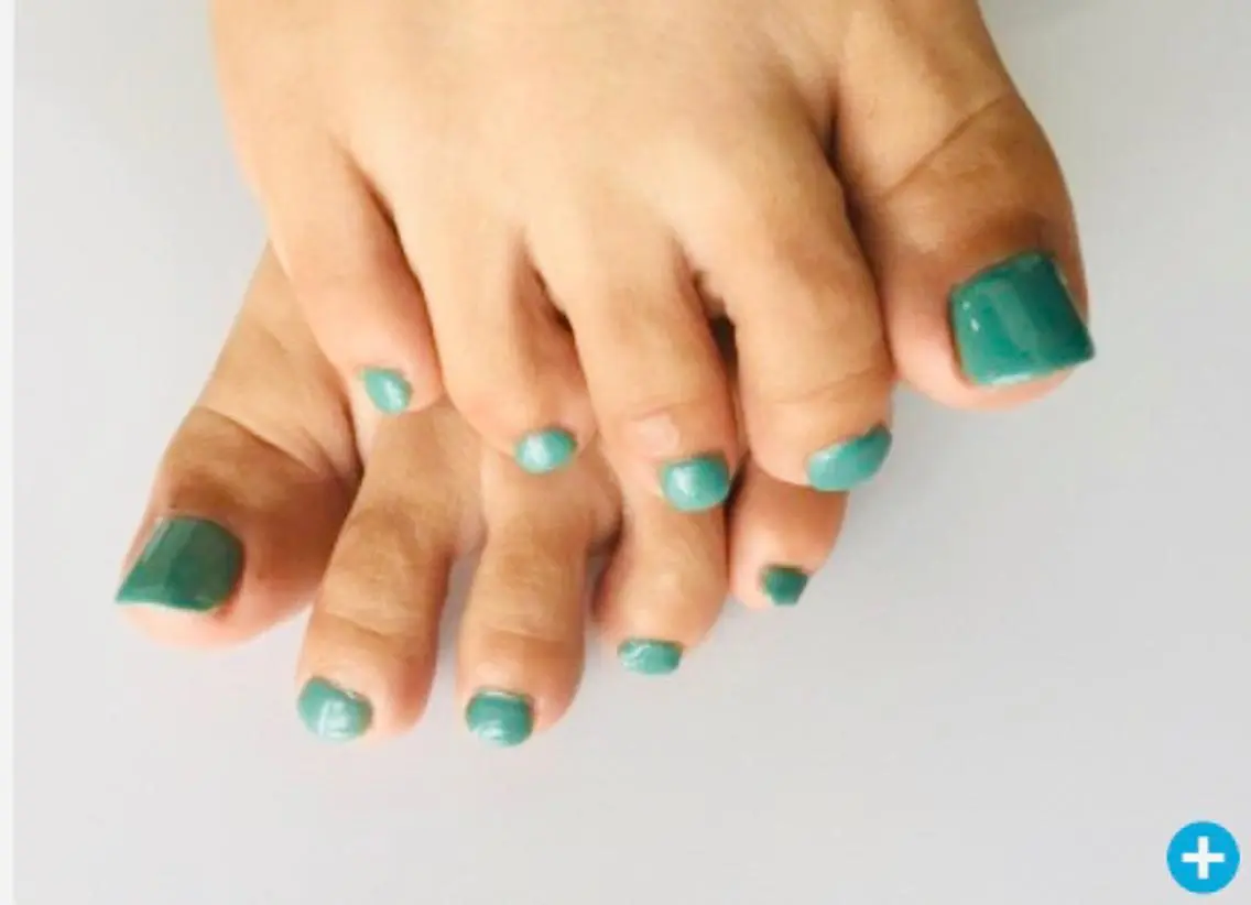 ネイル フットネイル lulucharis nailのネイルデザイン