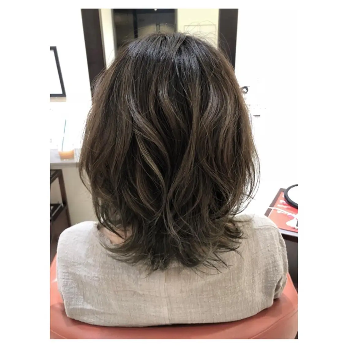 ミディアム カラー ブラウンカラー ハイライトカラー ハイライト 🦋NAKAMURA 🦋のヘアスタイル