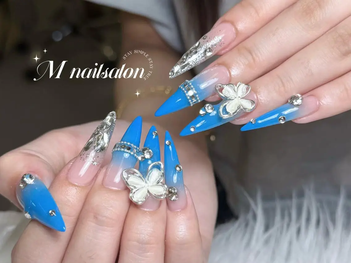 ネイル M🌷nail 長さだし専門店のネイルデザイン