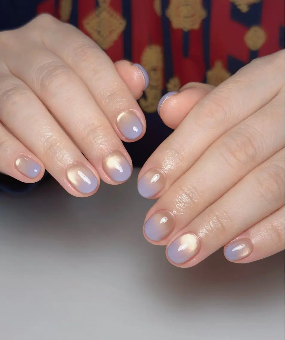 ネイル オーロラネイル 長さ出し フットネイル 韓国ネイル ラメ(グリッター) 👍thumbs up nail👍のネイルデザイン