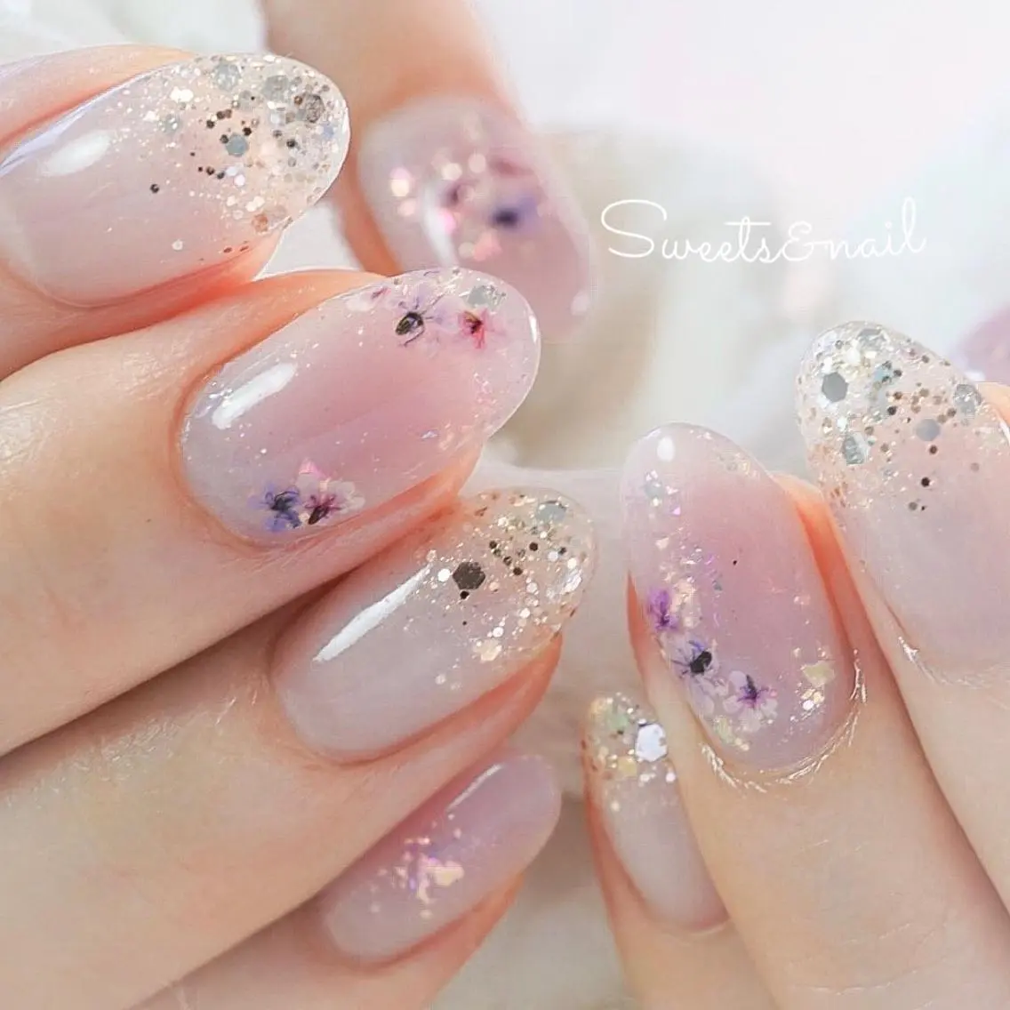 ネイル キラキラネイル Sweets& nail みなこのネイルデザイン