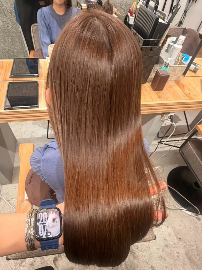 カラー Meg 🪽のヘアスタイル