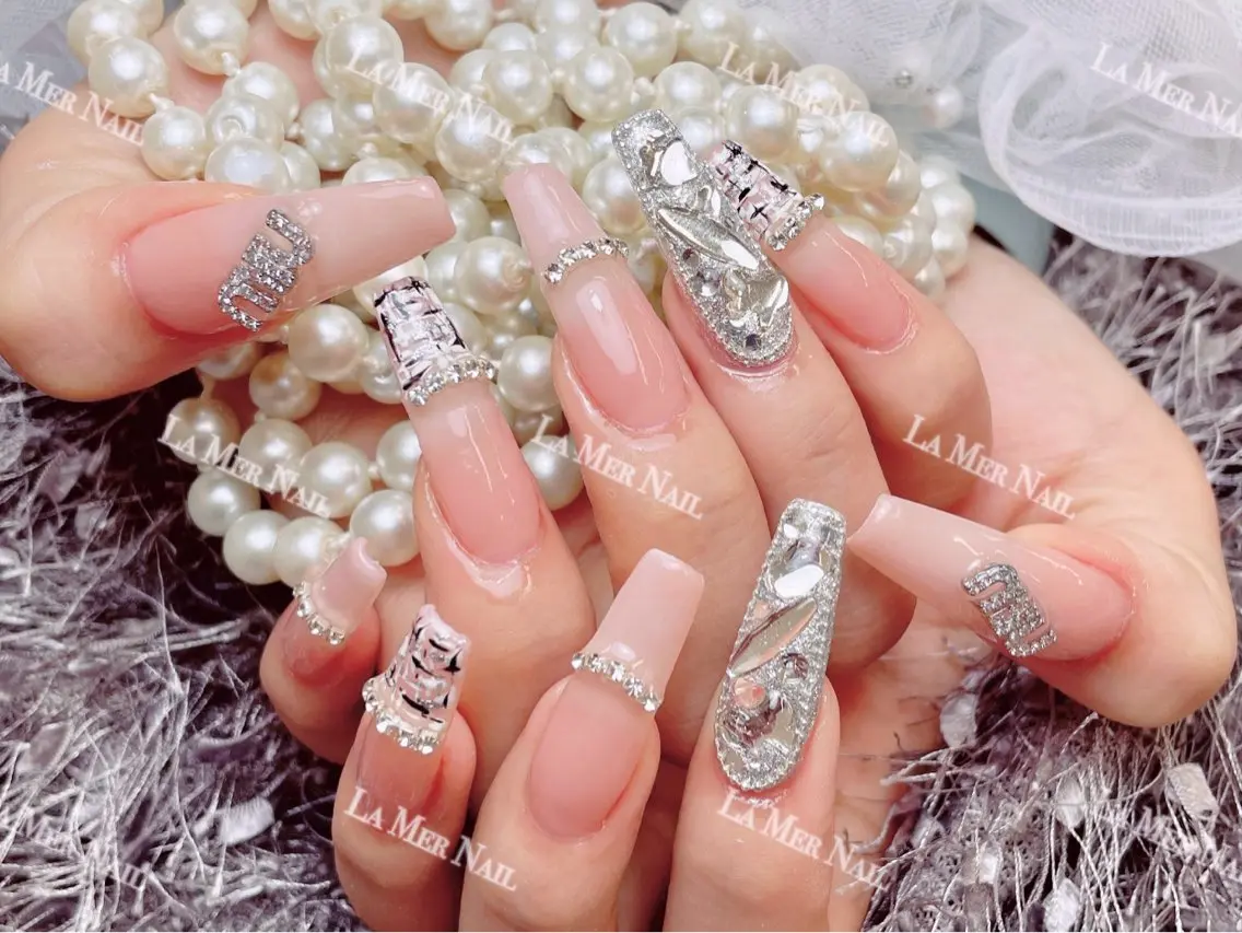 ネイル ハンドネイル ハンドケア La Merのネイルデザイン
