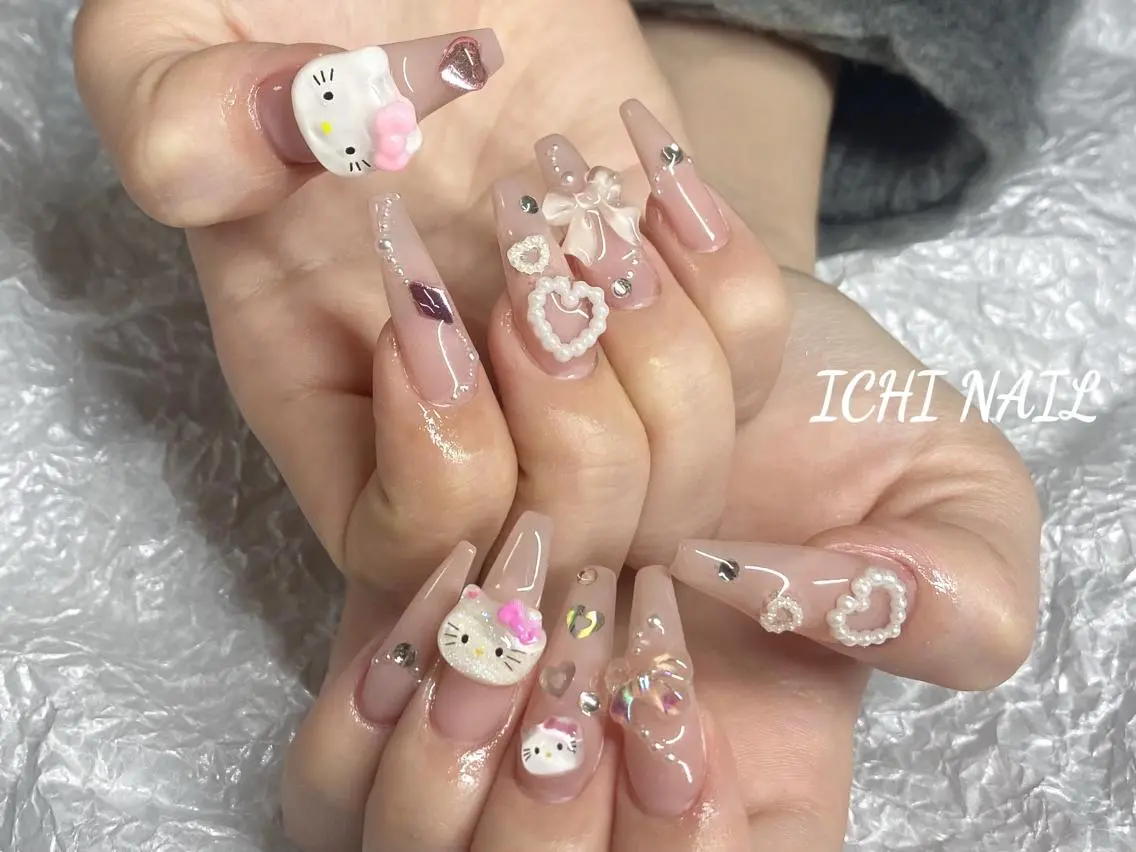 ネイル ハンドネイル 🧚🏻‍♀️ NOHA🎀のネイルデザイン
