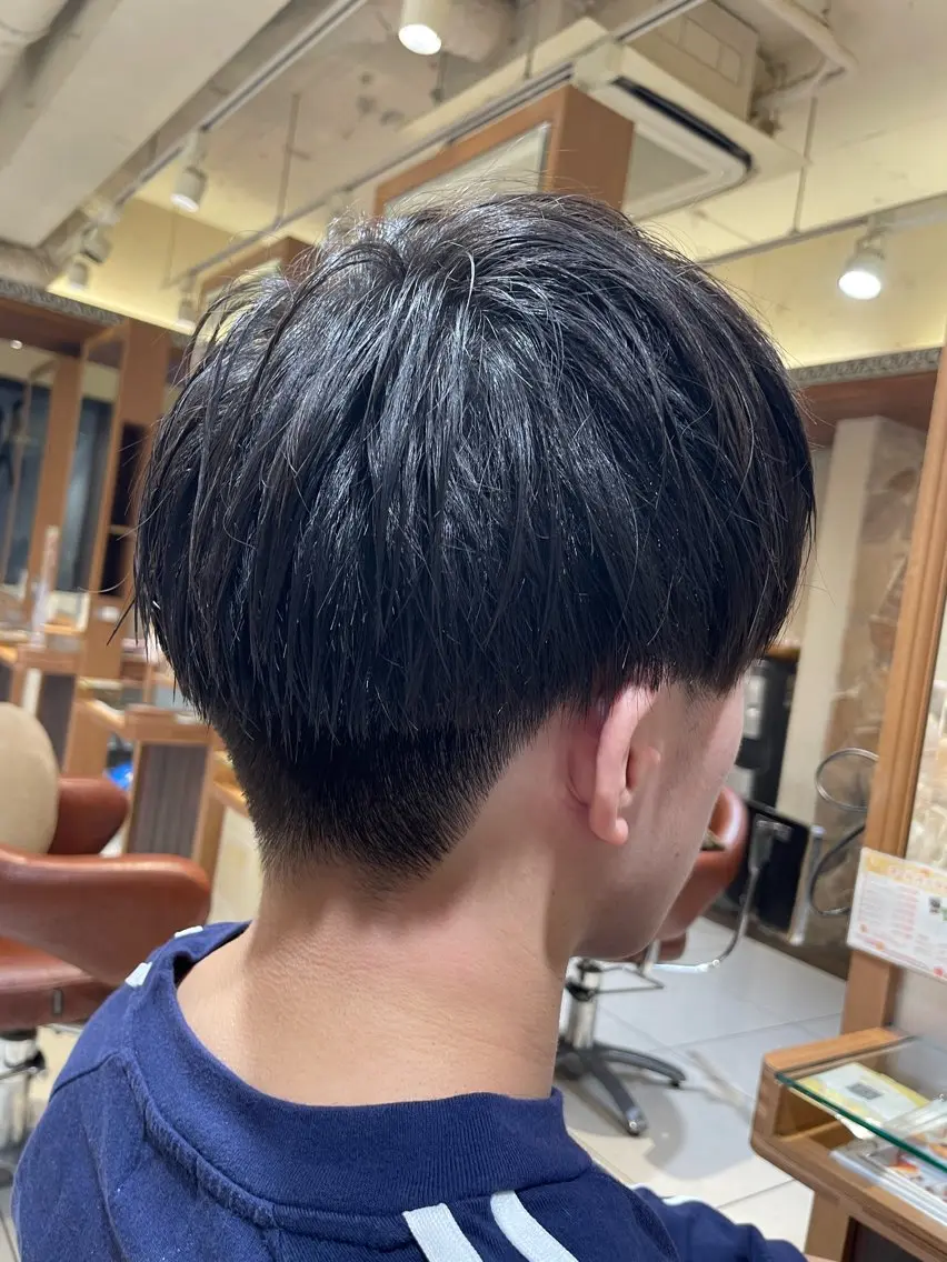 メンズ 新宿/ハイトーン カラー/AKI🍎のヘアスタイル
