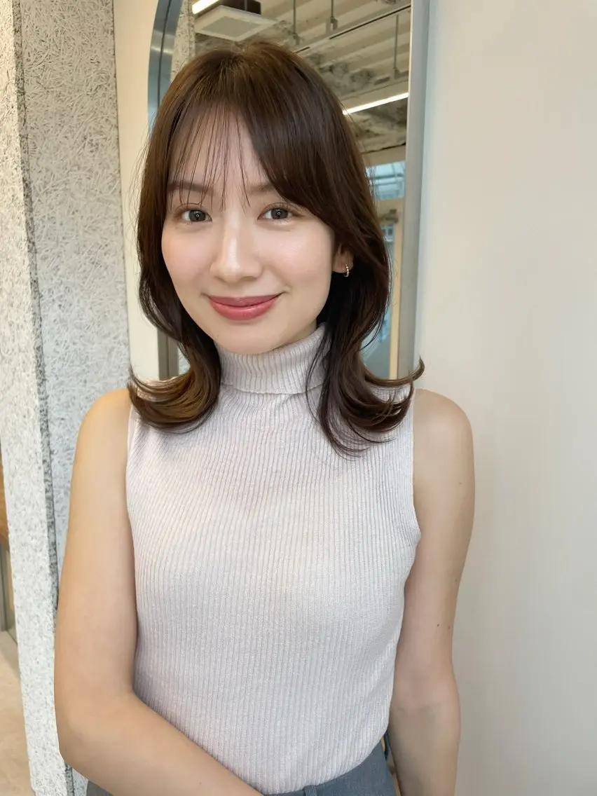 ミディアム ボブレイヤー ボブ くびれヘア 顔周りカット 韓国風ヘア 結べるレイヤーボブ くびれLady表参道のヘアスタイル