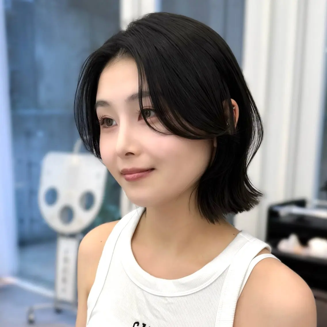 ショート 切りっぱなしボブ ボブ くびれヘア 韓国風ヘア カット タンバルモリ/ タッセルボブ/神山のヘアスタイル