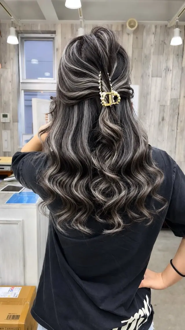 セミロング ヘアカラー 中道 晶のヘアスタイル