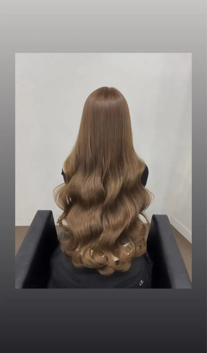 ロング カラー ベージュカラー 心寧🍑🤍ྀི/ 透明感colorのヘアスタイル