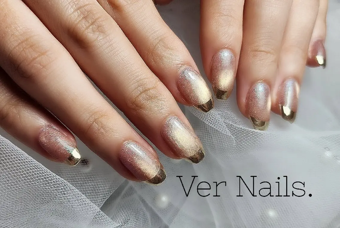 ネイル フラッシュネイル フラッシュマグ フレンチネイル マグネットネイル ミラーネイル ハンドネイル Ver Nails.のその他イメージ