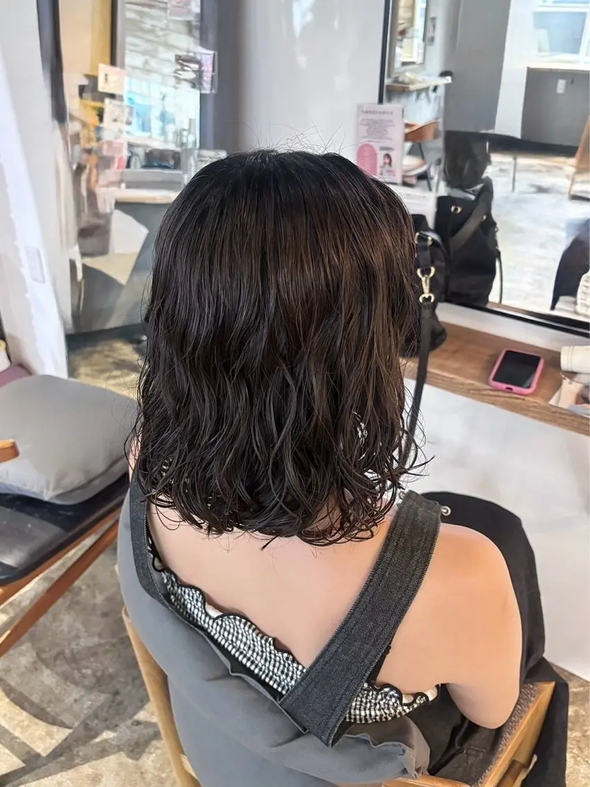 パーマ 喜友名 ウララのヘアスタイル