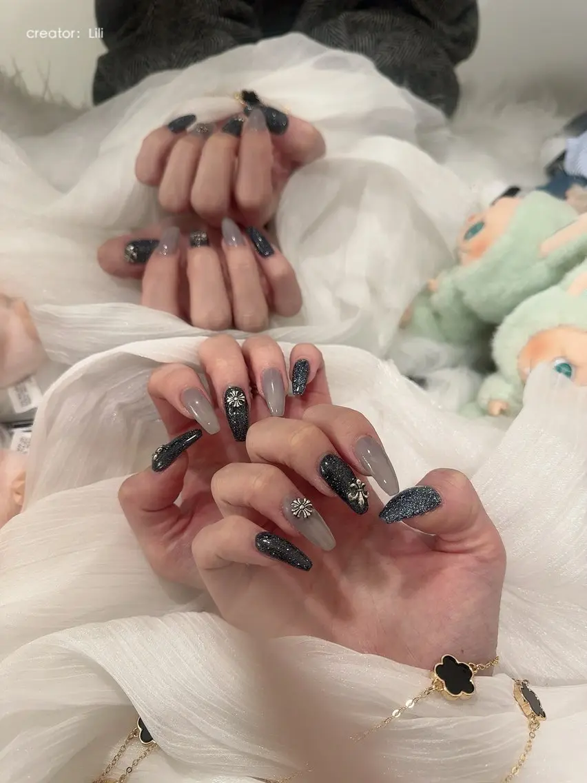 ネイル ハンドネイル Anmi Nail 新宿のネイルデザイン
