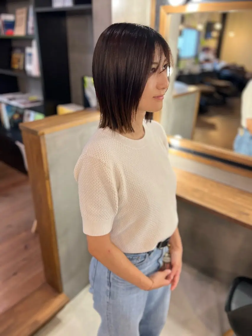 ミディアム 石崎 美帆のヘアスタイル