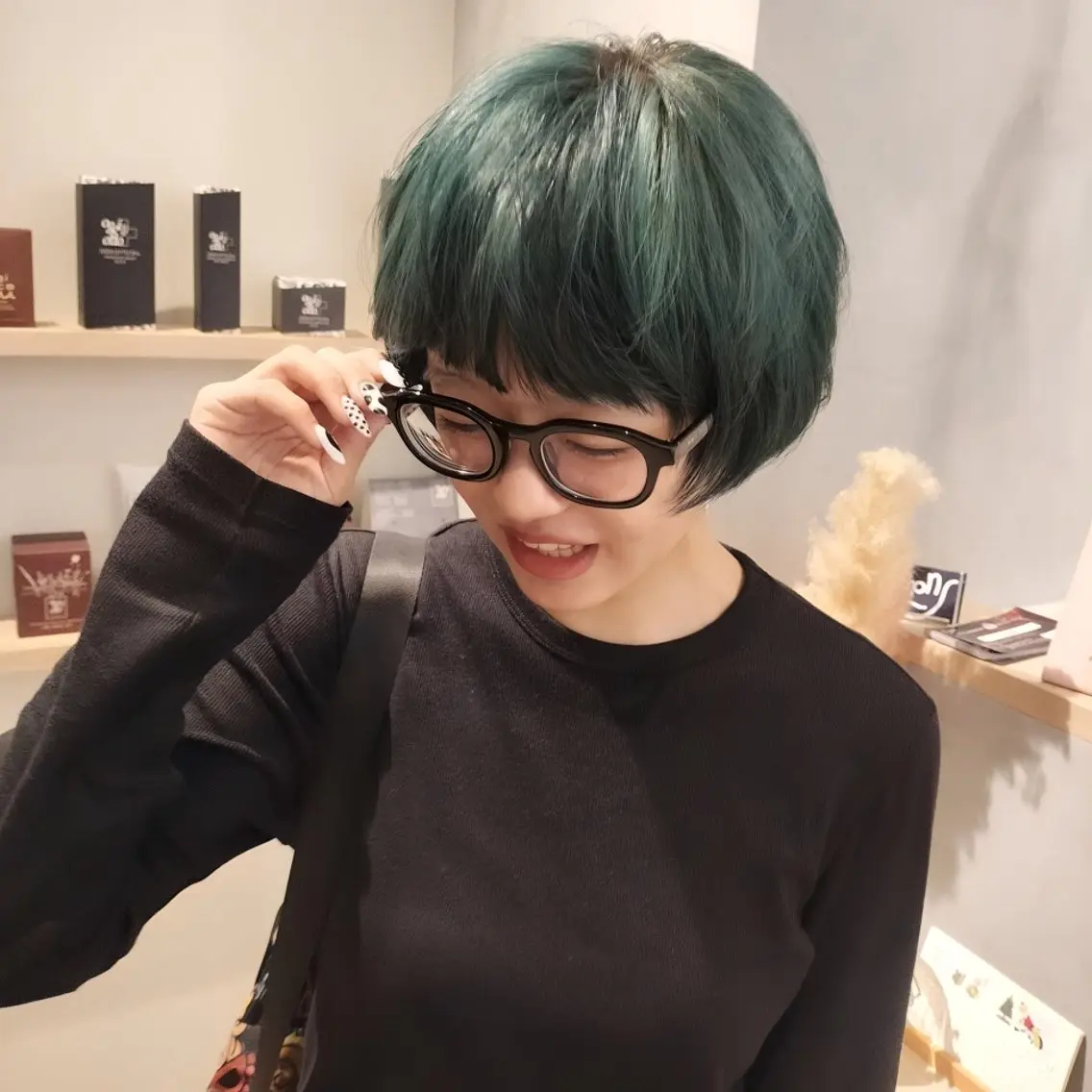 カラー ショート 透明感カラー🫧HI NAKO/ROCCOのヘアスタイル