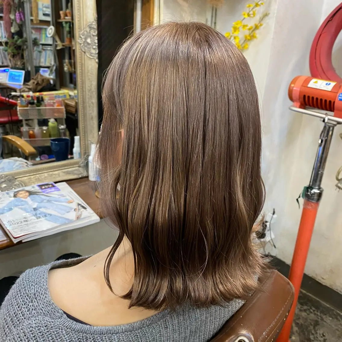 セミロング 完全個室/ケアカラー 🌟misaki🌟のヘアスタイル
