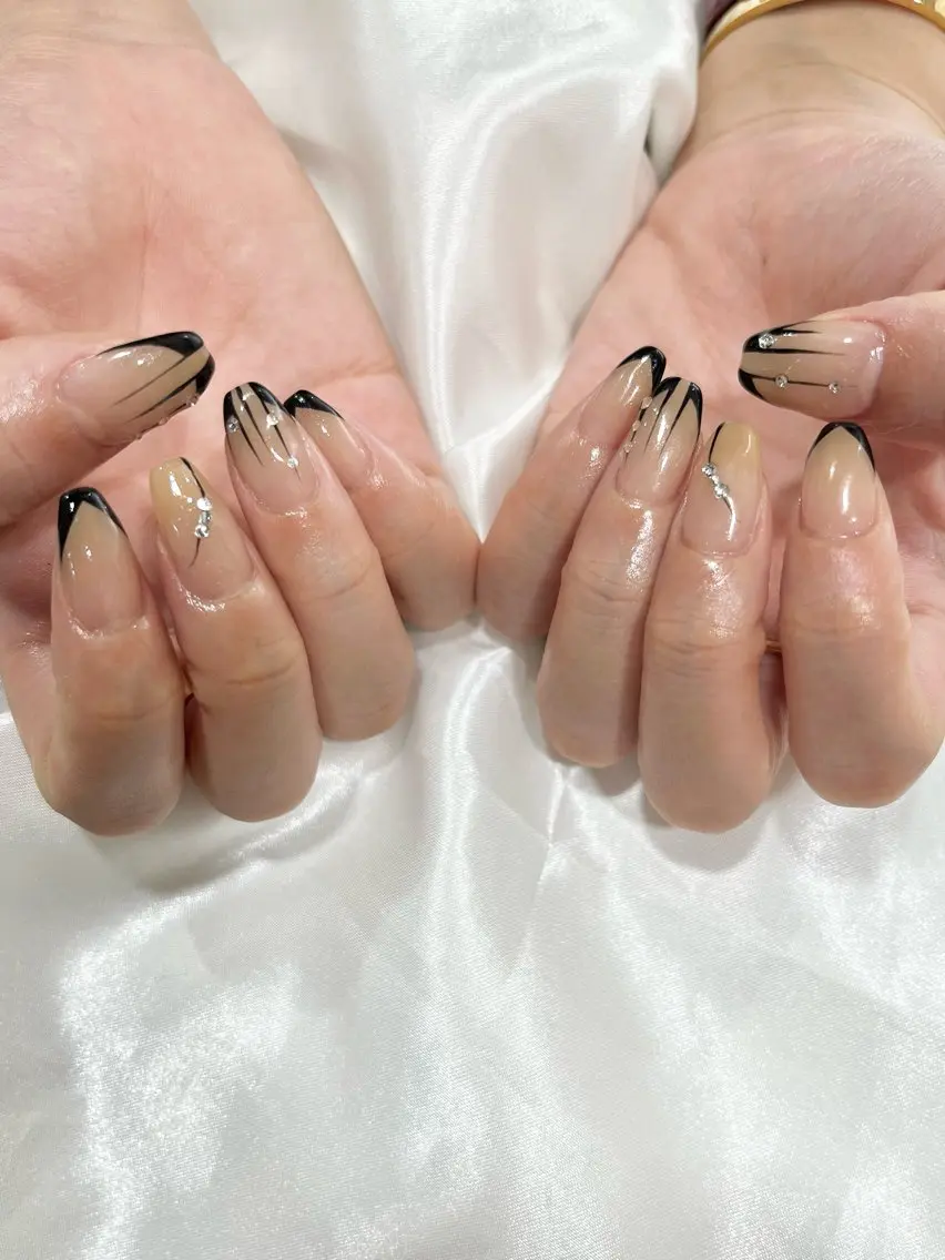 ネイル フレンチネイル ハンドネイル フットネイル nailsister ただのネイルデザイン