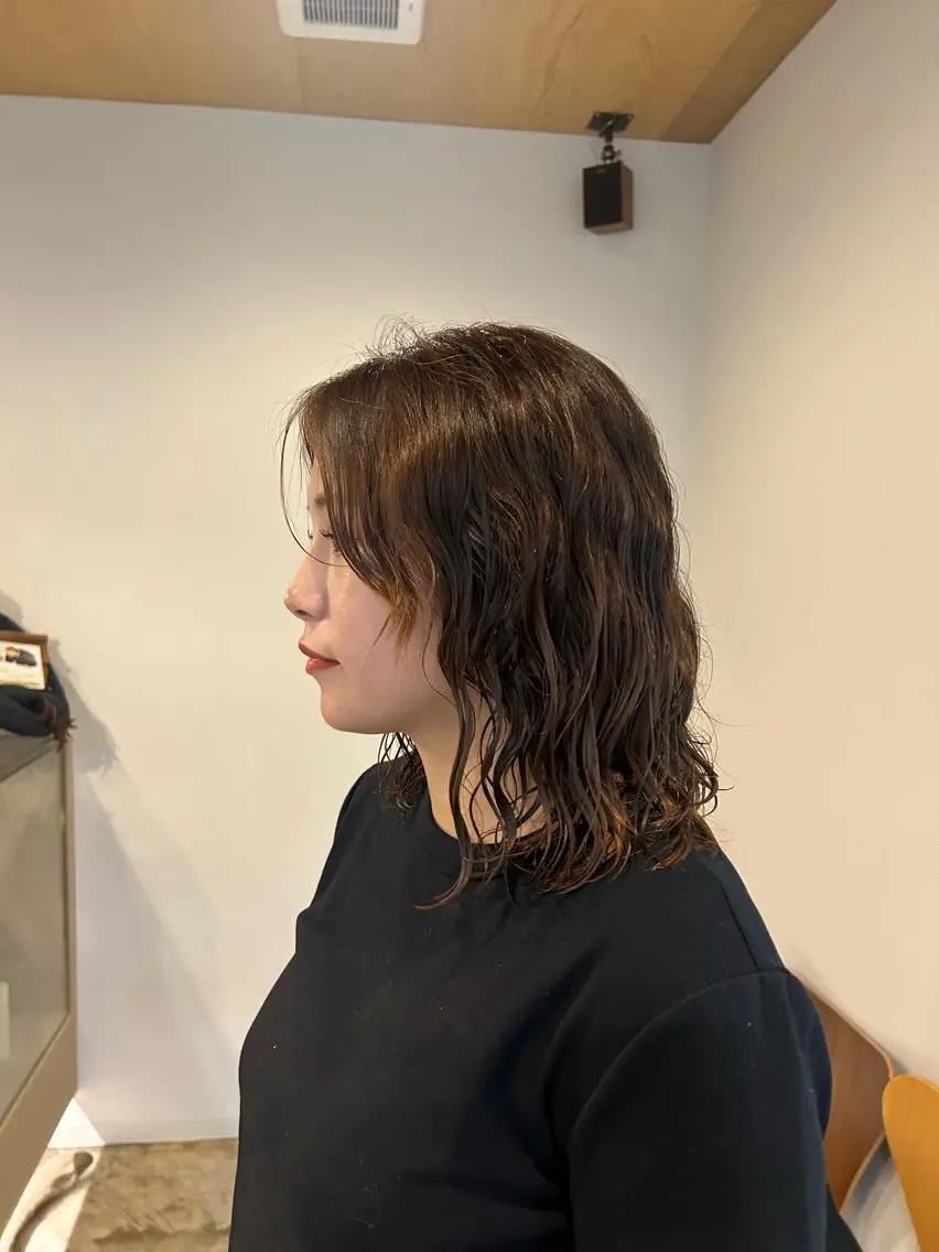 ミディアム パーマ パーマ 川端 明莉のヘアスタイル