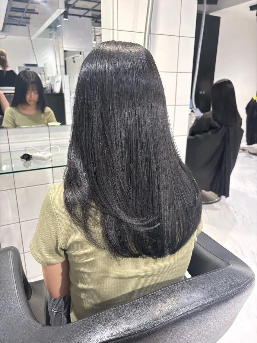 ロング カラー 表参道♡暗髪♡ 艶カラー♡アユミのヘアスタイル