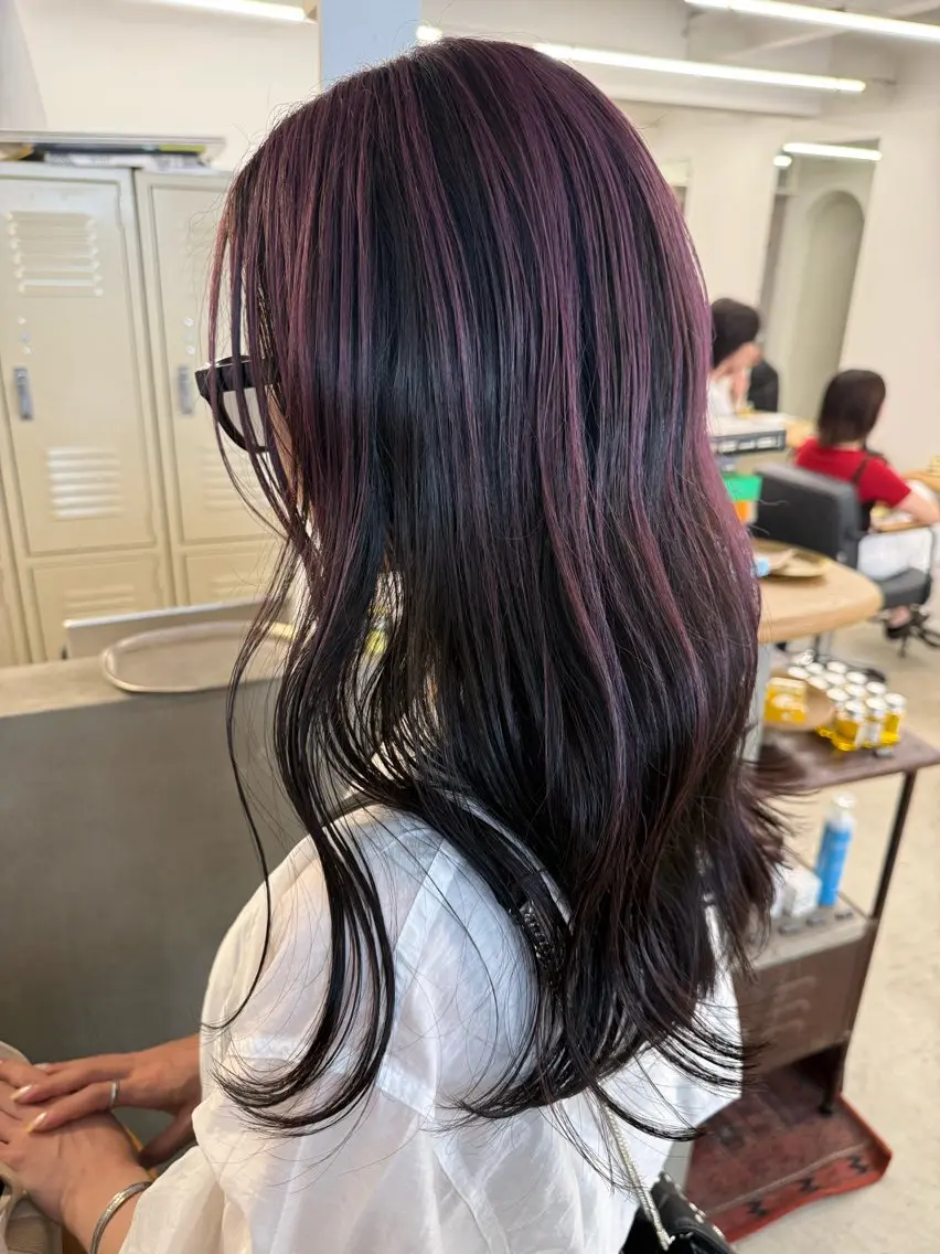 セミロング カラー スダユーヤ 💫推しカラーウルフのヘアスタイル