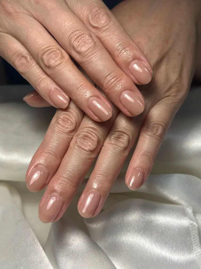 ネイル オーロラネイル フットネイル フレンチネイル ジェルネイル マグネットネイル ハンドネイル kiki nail たまプラーザのネイルデザイン