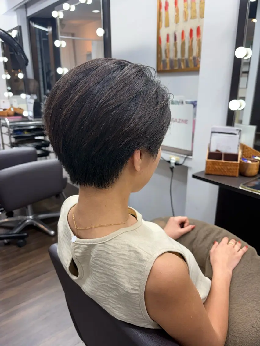 ショート ハンサムショート ショートヘア カット ヘアカラー トリートメント ヘッドスパ 髪質改善FORMA 💫S.Katohのヘアスタイル