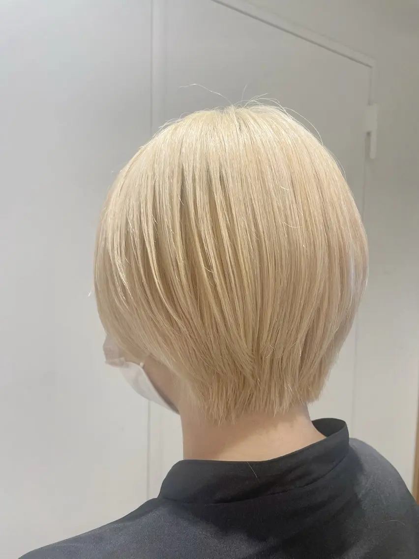 ショート カラー カット ヘアカラー トリートメント 新宿/ 新井彩斗のヘアスタイル