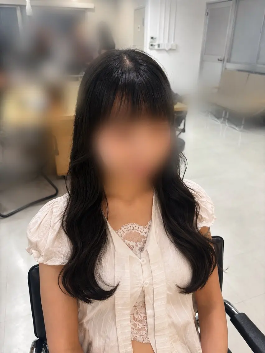 カラー カット ヘッドスパ elk まな🐈‍⬛🎀のヘアスタイル