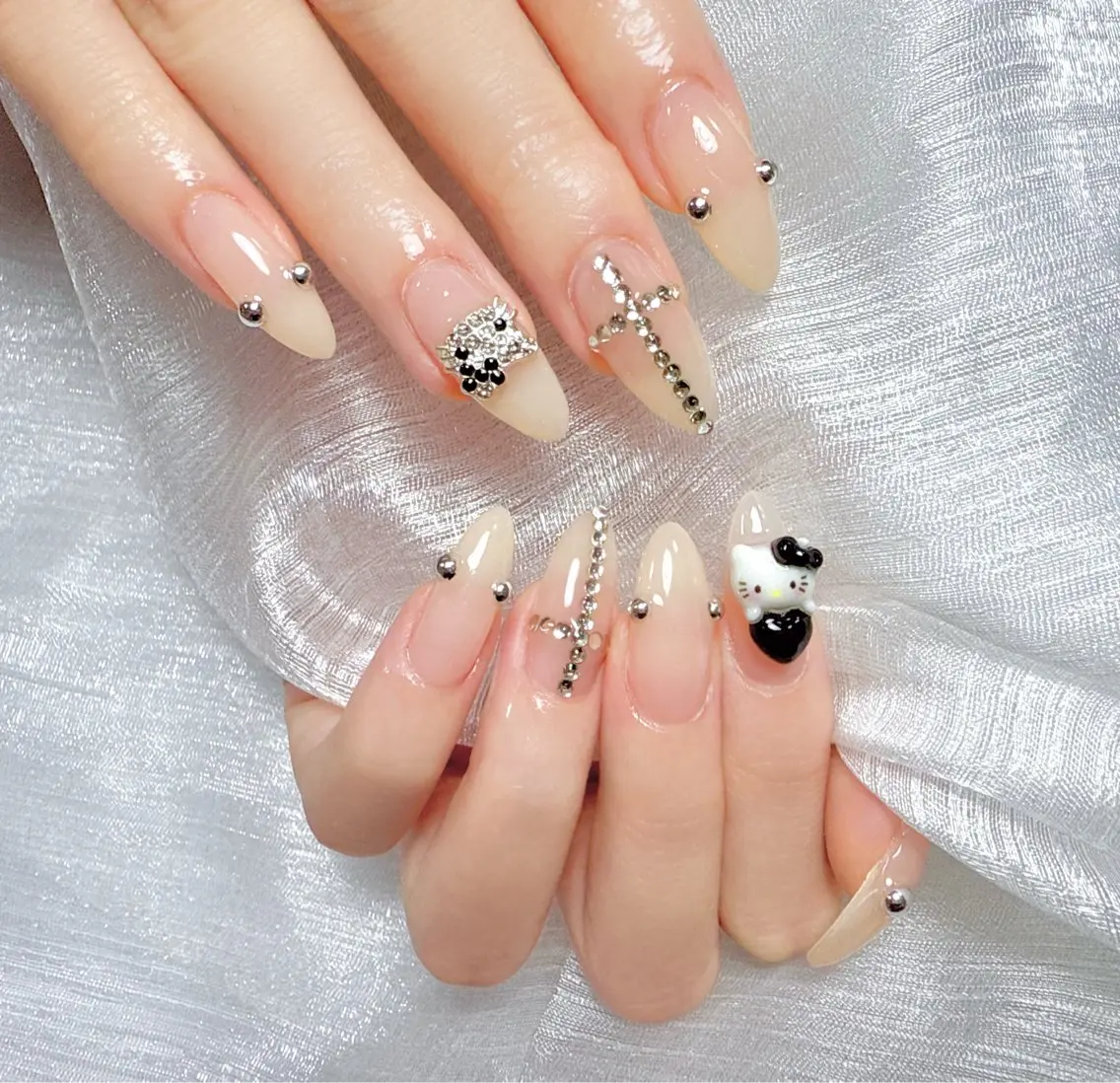 🎀人気No.1持ち込みデザイン90分コース/パーツ付け放題【ジェルオフ無料ケア込み】の写真