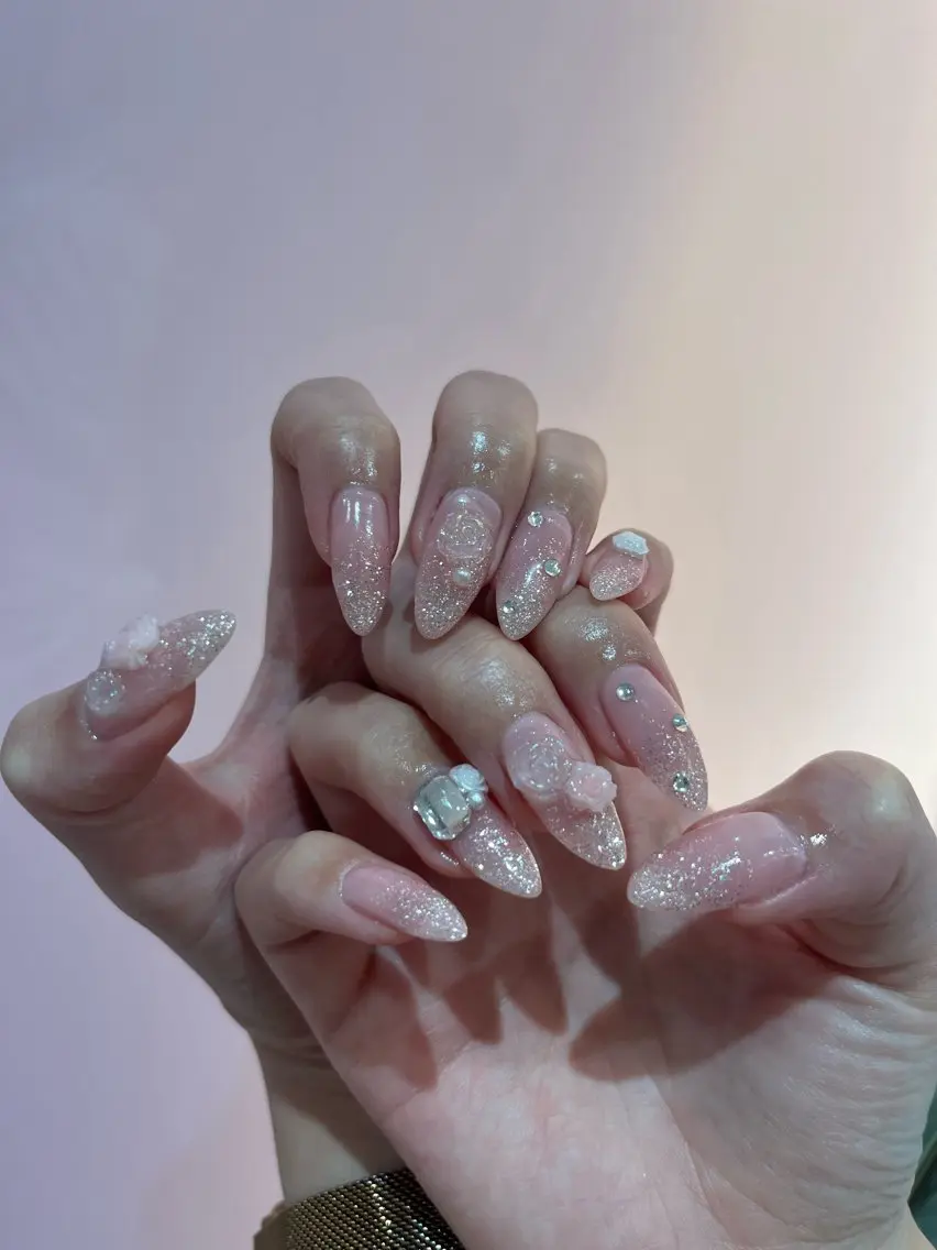 ネイル ハンドネイル Romosa Nailのネイルデザイン