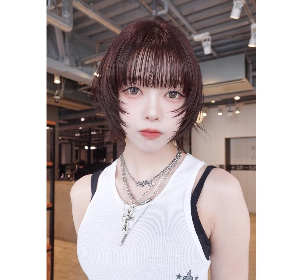 ミディアム カラー ボブ レイヤーカット ウルフカット ウルフレイヤー カット ヘアカラー トリートメント ITbyALBUM 浦和店のヘアスタイル