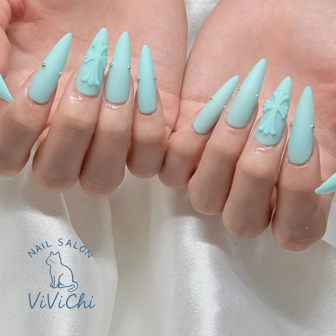 ネイル ハンドネイル ViViChi 梨帆のネイルデザイン