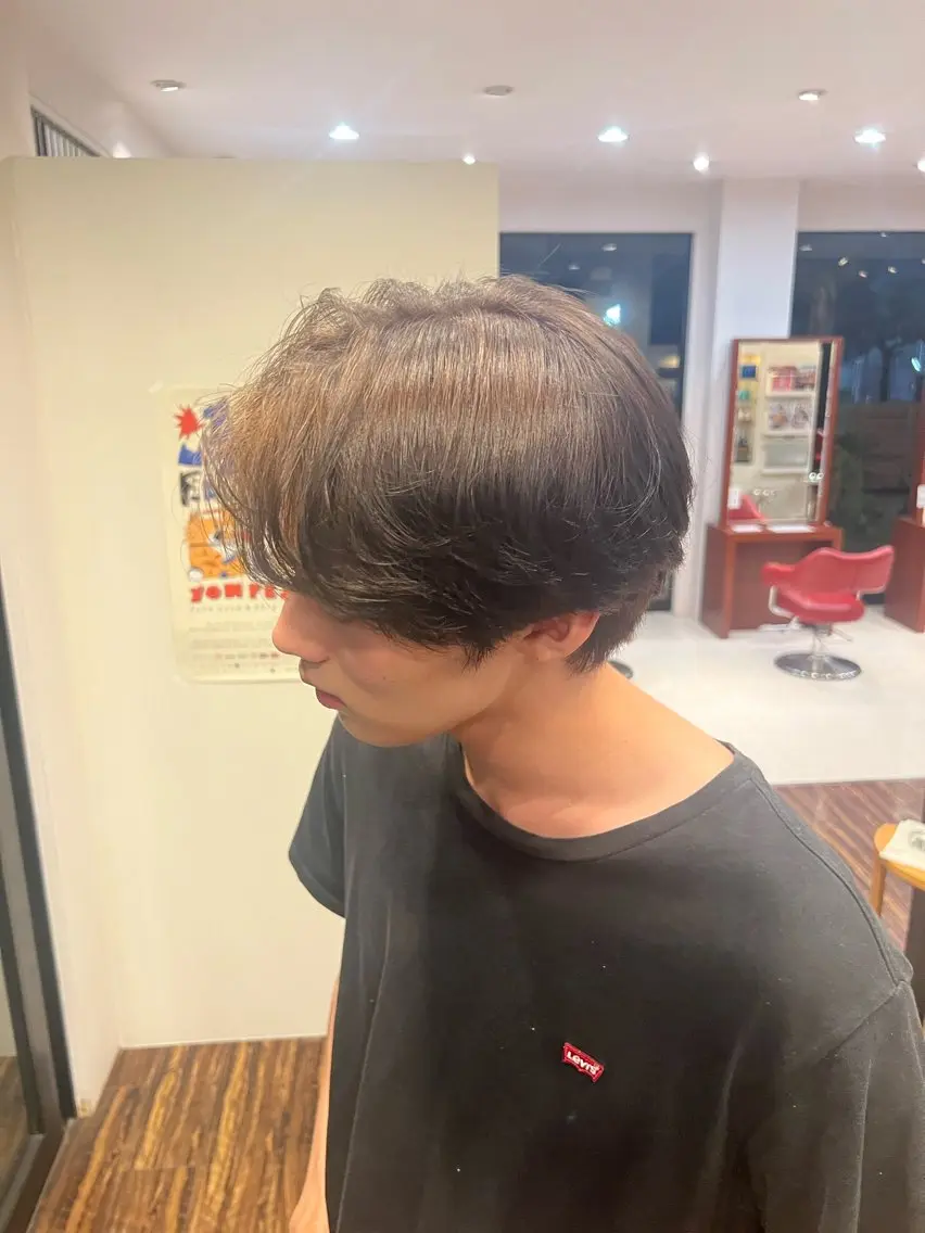 カラー 安間 琴音のヘアスタイル