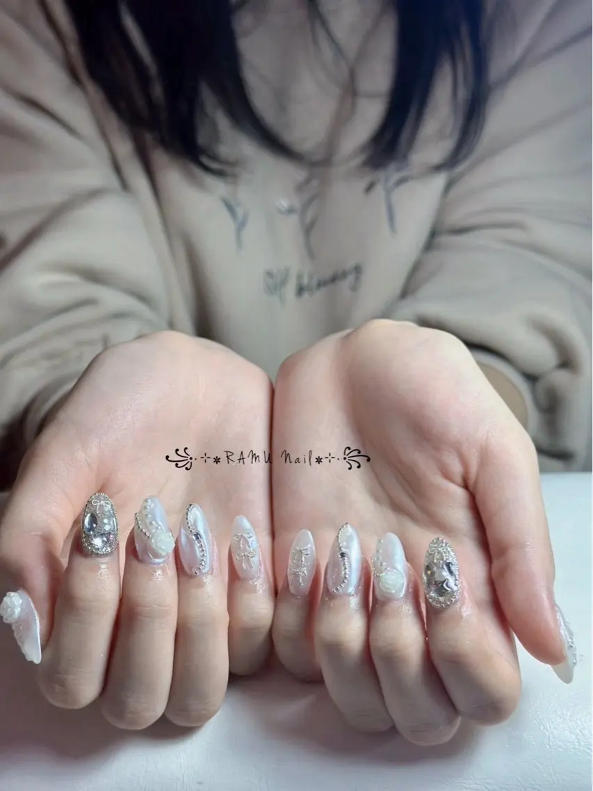 ネイル キラキラネイル マグネットネイル ミラーネイル ピンク ワンホンネイル ハンドネイル RAMU Nail 恵比寿店のネイルデザイン