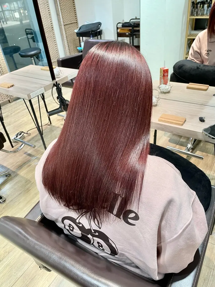 ロング 前田 菜奈子のヘアスタイル