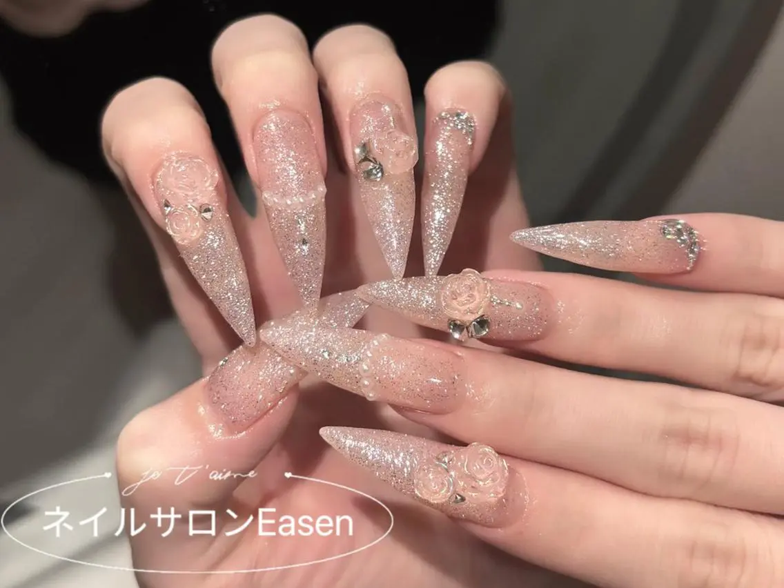 ネイル ネイルサロン Easenのネイルデザイン