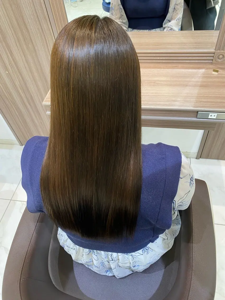 ロング カラー ヘアカラー 藤田 実優のヘアスタイル