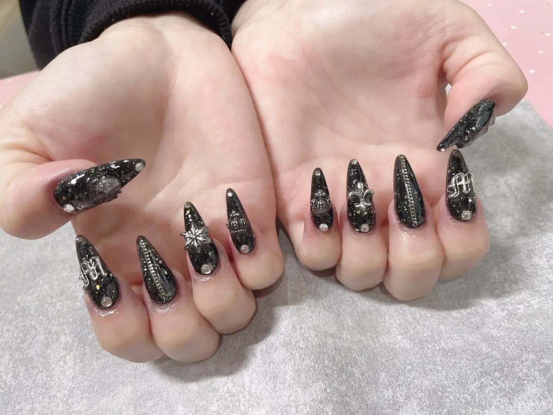 セミロング ネイル ハンドネイル 《LB》ラブリエ Nail&eyeのマツエク・マツパデザイン