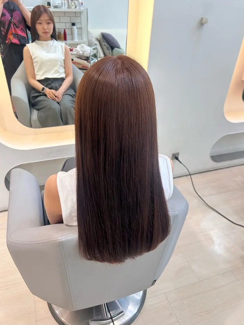 ロング ヘアカラー 堀 日次のヘアスタイル
