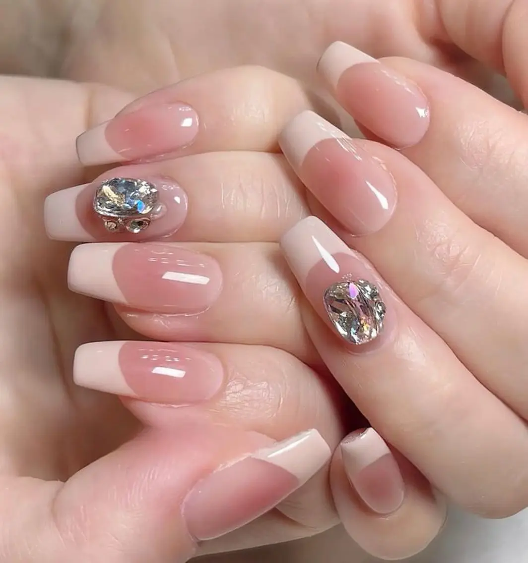 ネイル フレンチネイル ジェルネイル 韓国ネイル マグネットネイル マグネットフレンチ akina nailsのネイルデザイン